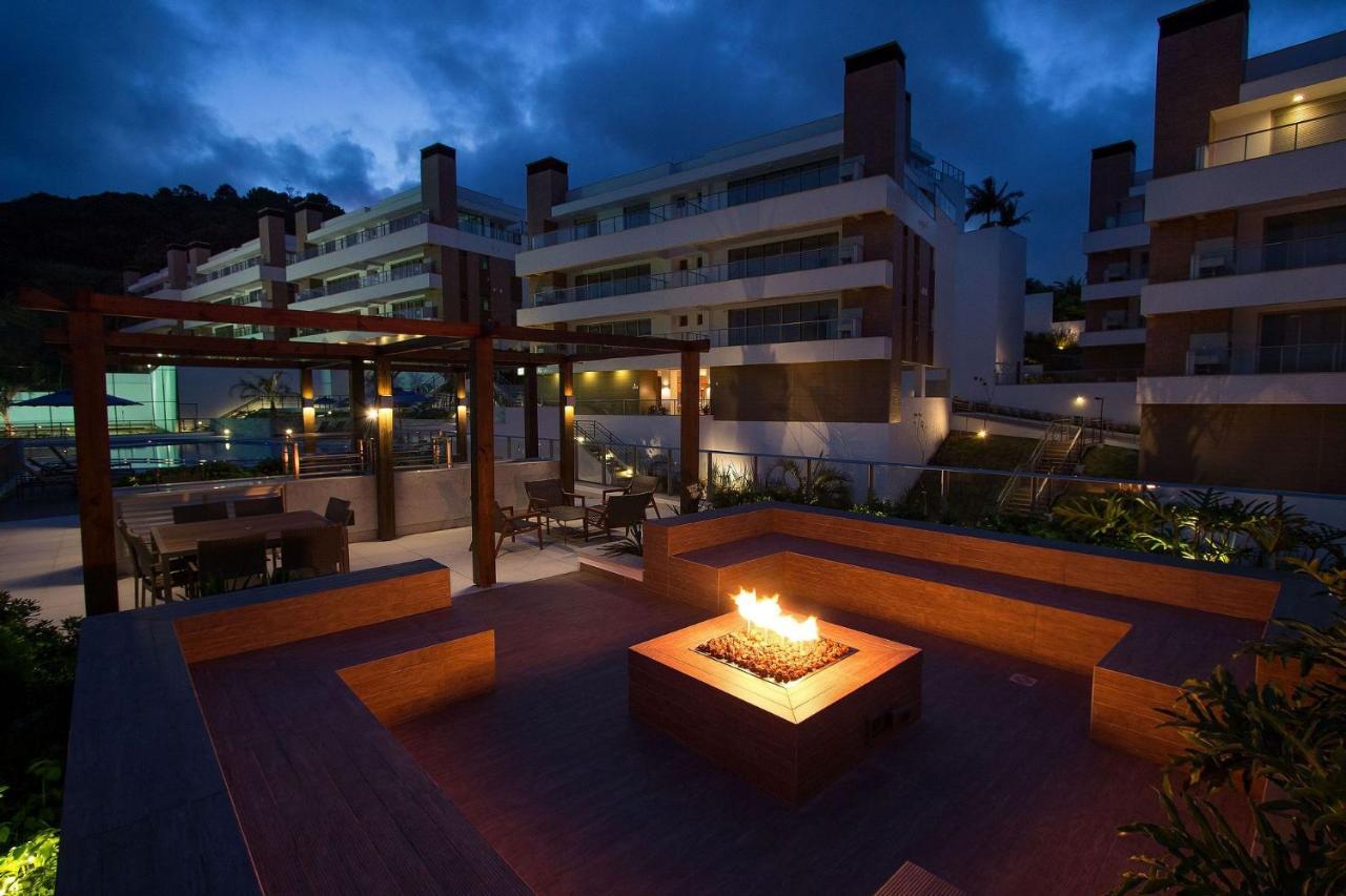Punta Blu 102-9 - Apartamento De Alto Padrao Em Condominio Exclusivo, Quadra Poliesportiva - Piscina - Portaria 24H. ボンビーニャス エクステリア 写真